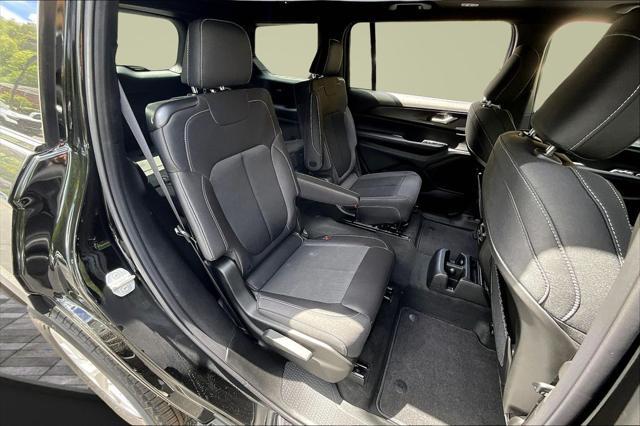 new 2025 Jeep Grand Cherokee L car, priced at $42,563