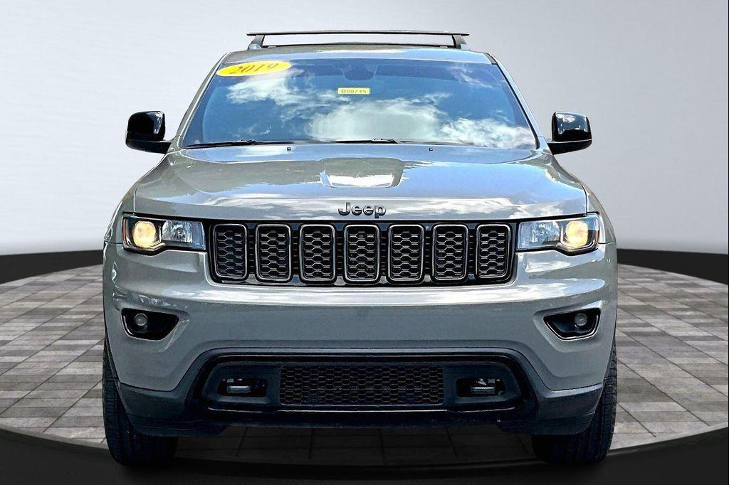 used 2019 Jeep Grand Cherokee car, priced at $17,793