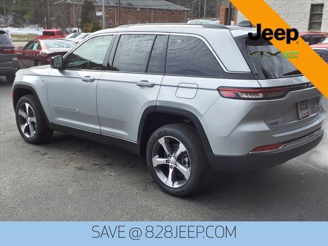 new 2024 Jeep Grand Cherokee 4xe car, priced at $53,937