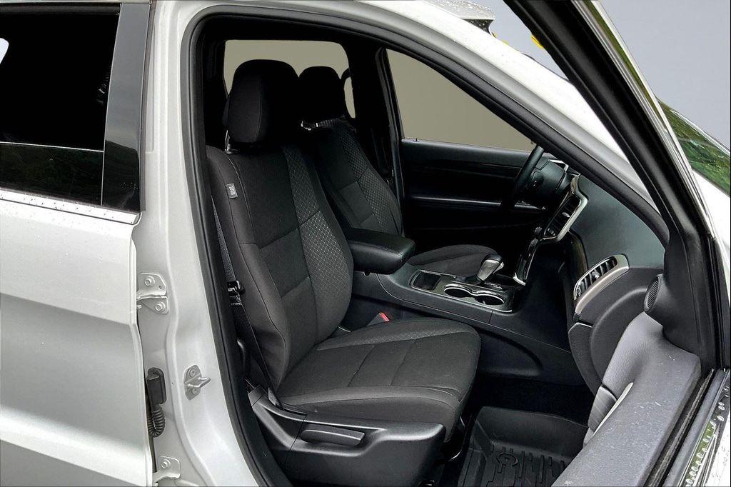 used 2020 Jeep Grand Cherokee car, priced at $24,250