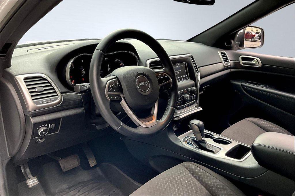 used 2020 Jeep Grand Cherokee car, priced at $24,250