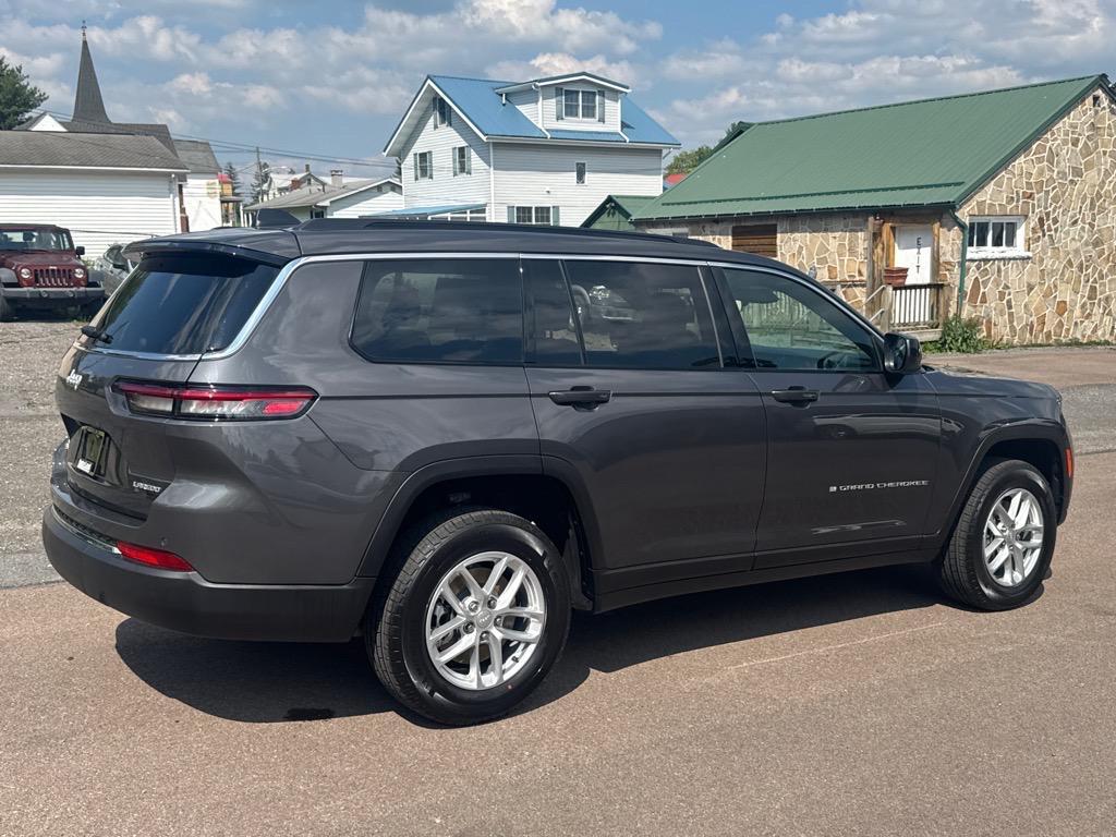 new 2025 Jeep Grand Cherokee L car, priced at $43,925