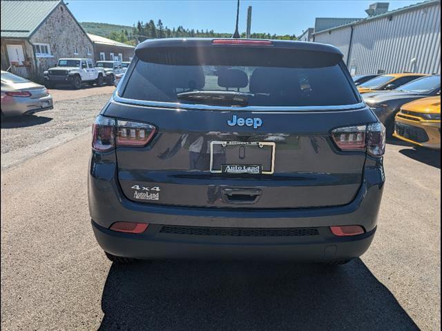 new 2024 Jeep Compass car, priced at $27,590