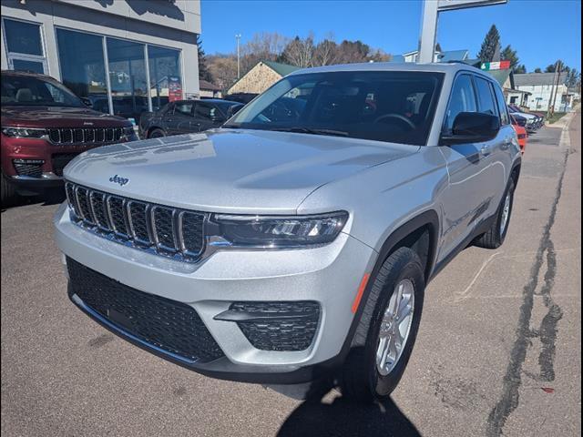 used 2023 Jeep Grand Cherokee car, priced at $31,118