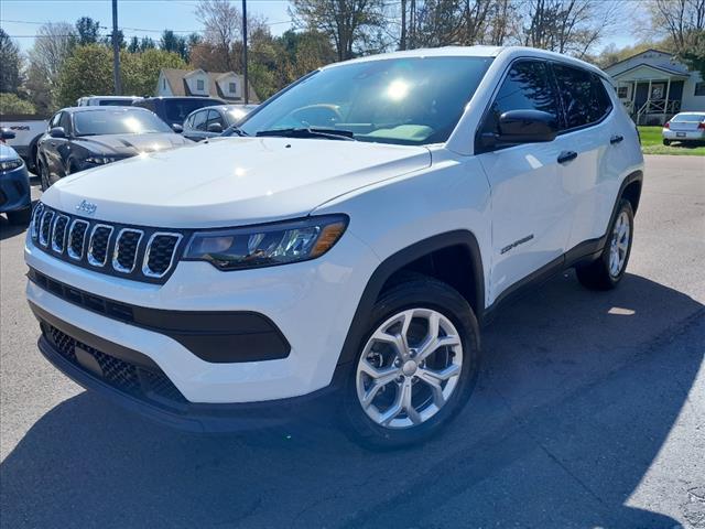 new 2024 Jeep Compass car, priced at $26,995