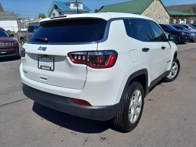 new 2024 Jeep Compass car, priced at $26,995