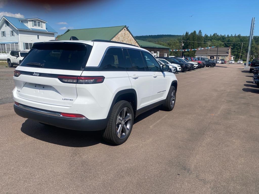 new 2025 Jeep Grand Cherokee car, priced at $50,771