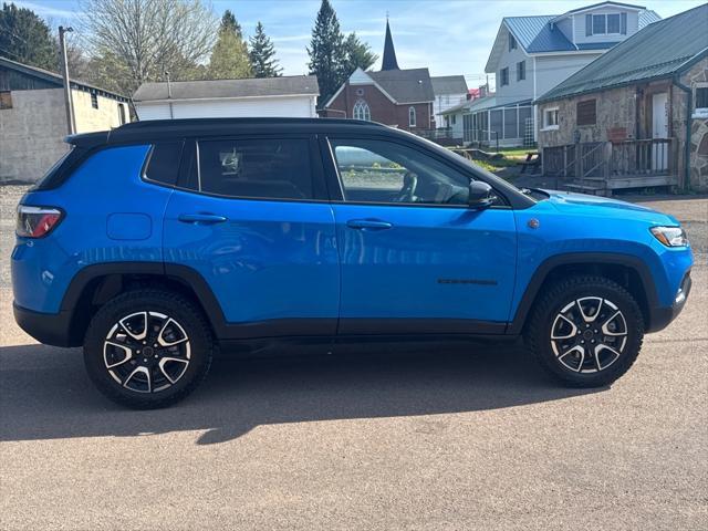 used 2025 Jeep Compass car, priced at $26,000