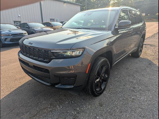 new 2024 Jeep Grand Cherokee L car, priced at $41,823