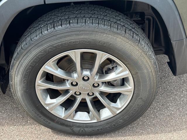 used 2021 Jeep Cherokee car, priced at $23,500