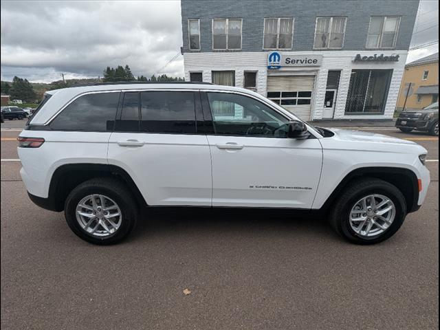 new 2025 Jeep Grand Cherokee car, priced at $38,046