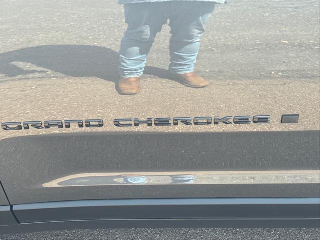 new 2025 Jeep Grand Cherokee car, priced at $48,375