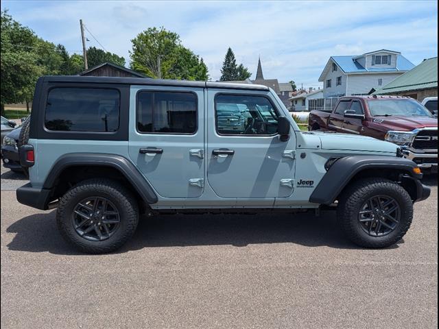 new 2024 Jeep Wrangler car, priced at $47,078