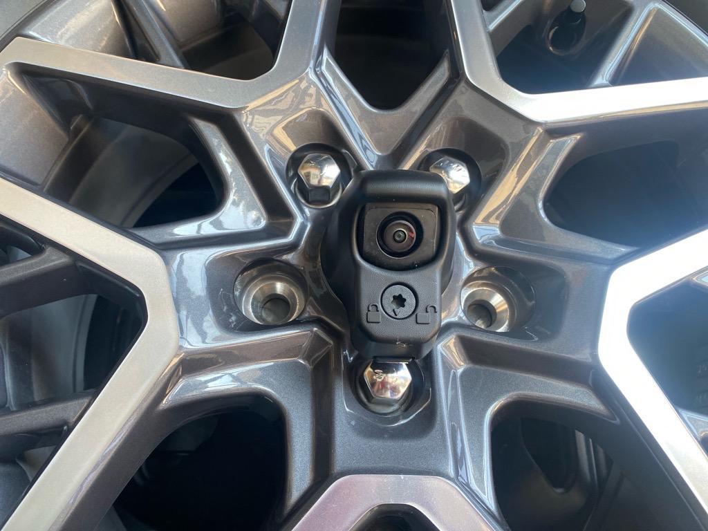 new 2025 Jeep Wrangler car, priced at $55,383