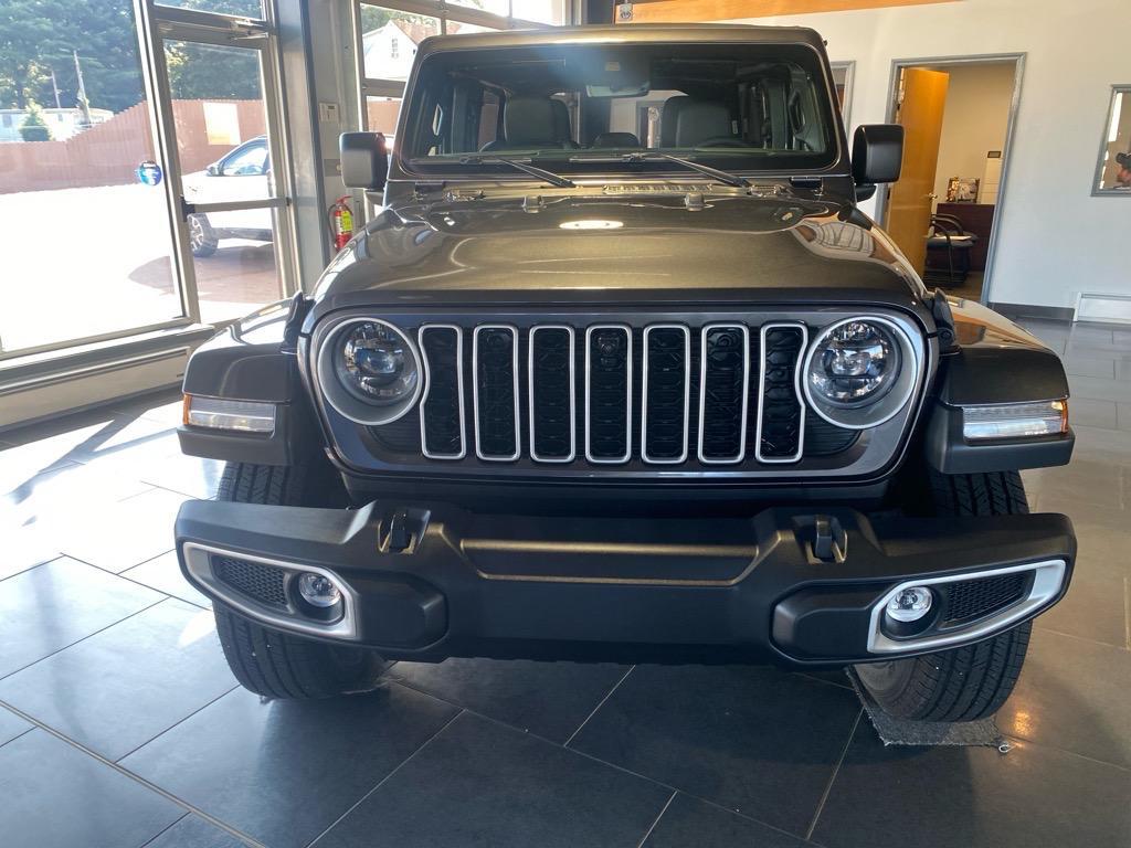 new 2025 Jeep Wrangler car, priced at $55,383