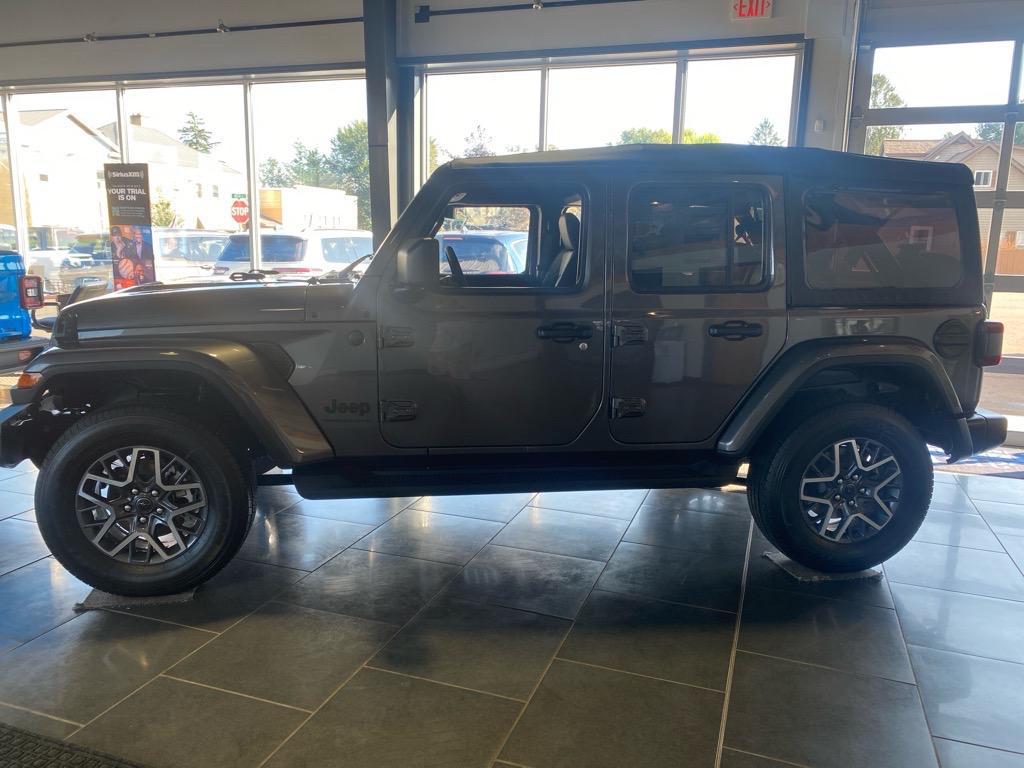 new 2025 Jeep Wrangler car, priced at $55,383
