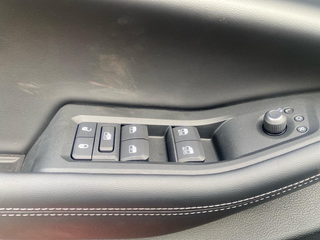 new 2025 Jeep Grand Cherokee car, priced at $51,397