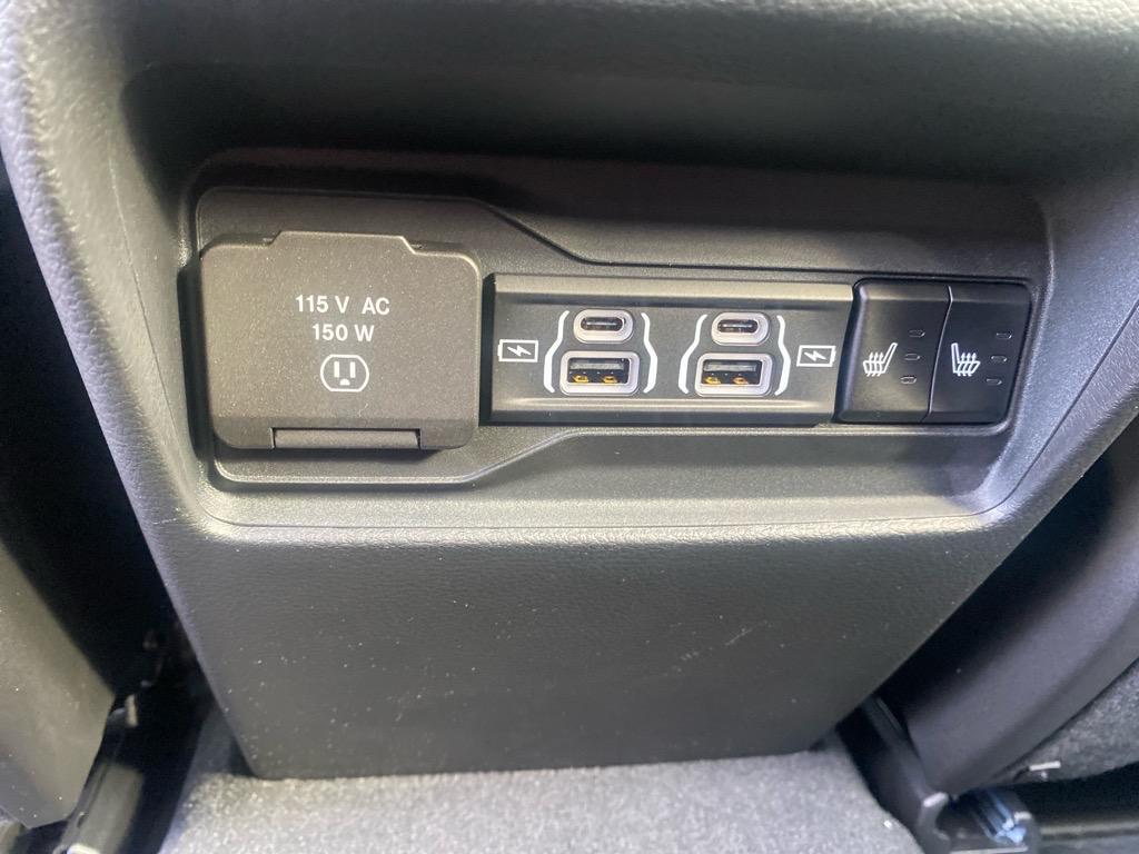 new 2025 Jeep Grand Cherokee car, priced at $51,397