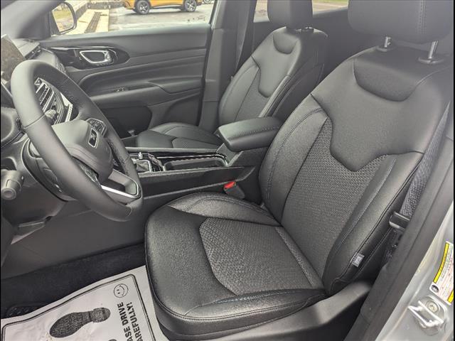 new 2025 Jeep Compass car, priced at $35,030