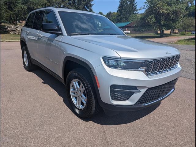 new 2024 Jeep Grand Cherokee car, priced at $34,946