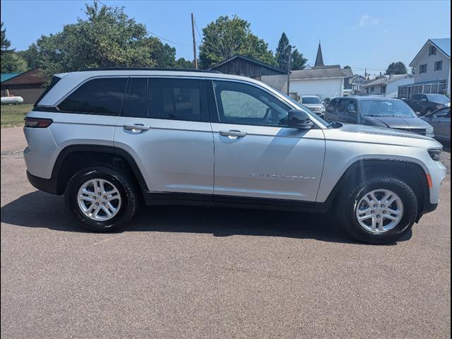 new 2024 Jeep Grand Cherokee car, priced at $34,946