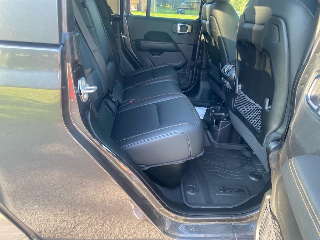 new 2025 Jeep Gladiator car, priced at $49,410