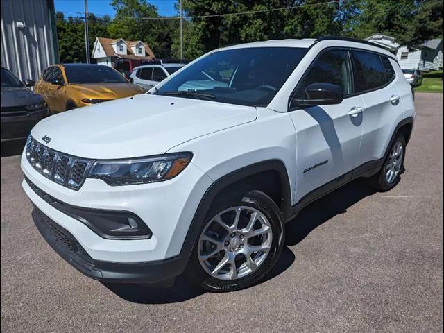 new 2024 Jeep Compass car, priced at $28,490