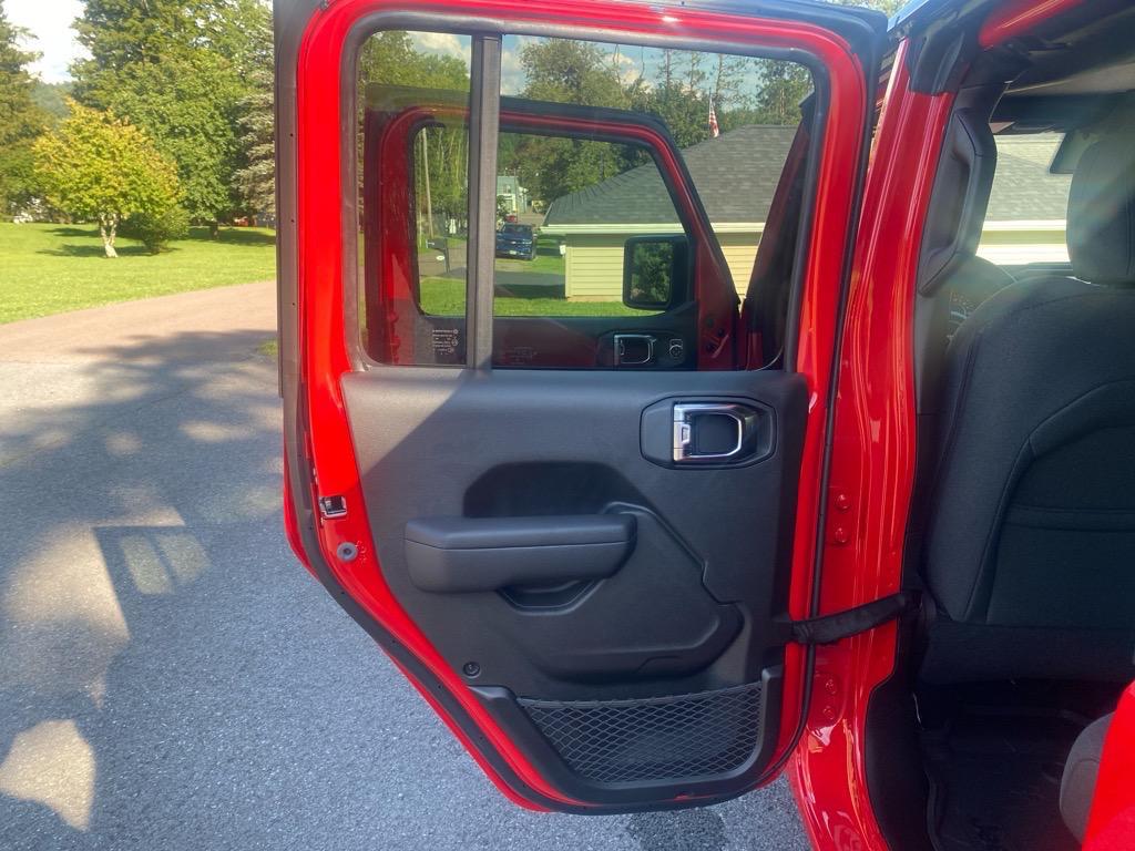 new 2025 Jeep Wrangler car, priced at $51,540