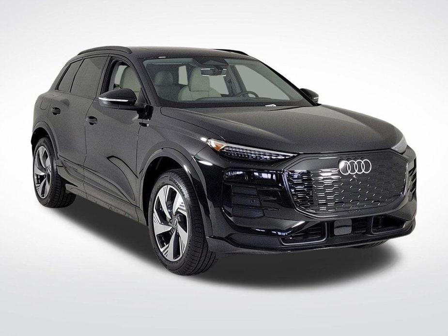 new 2025 Audi Q6 e-tron car, priced at $75,425