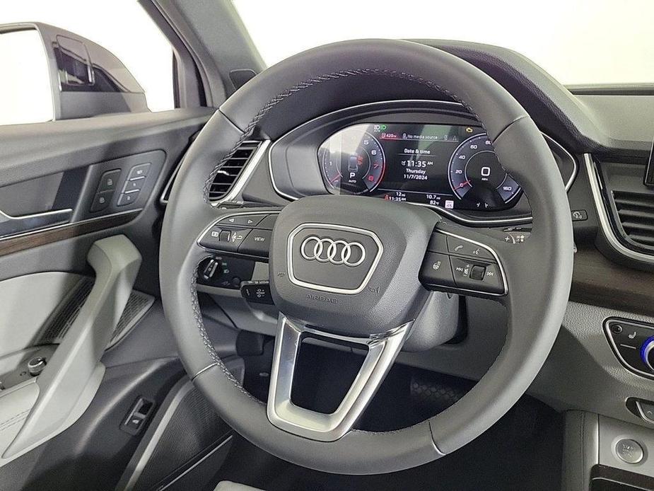 new 2025 Audi Q5 car, priced at $60,485