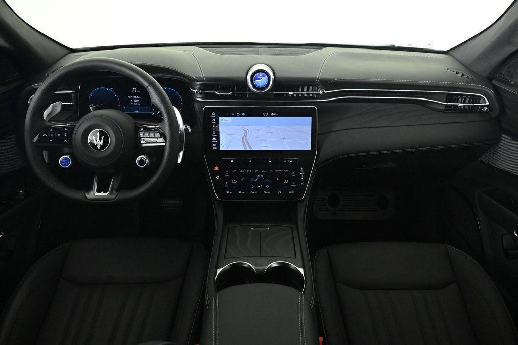 new 2025 Maserati Grecale car, priced at $84,845