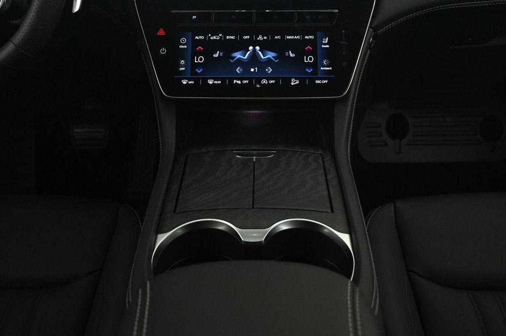 new 2025 Maserati Grecale car, priced at $84,845