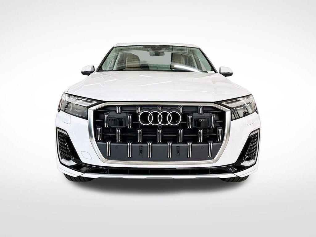 new 2025 Audi Q7 car, priced at $71,505