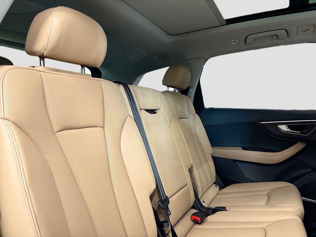 new 2025 Audi Q7 car, priced at $71,505