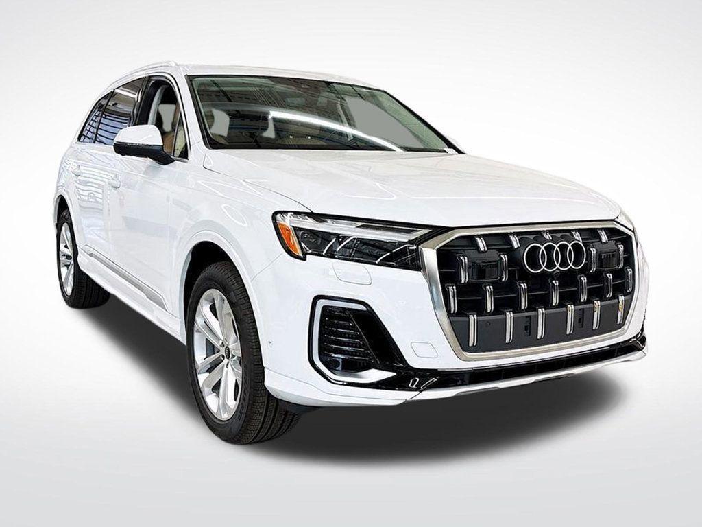 new 2025 Audi Q7 car, priced at $71,505