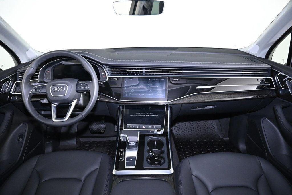 used 2024 Audi Q7 car, priced at $58,900