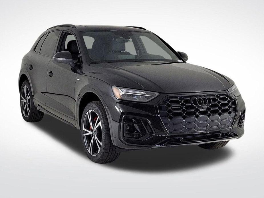 new 2025 Audi Q5 car, priced at $59,250