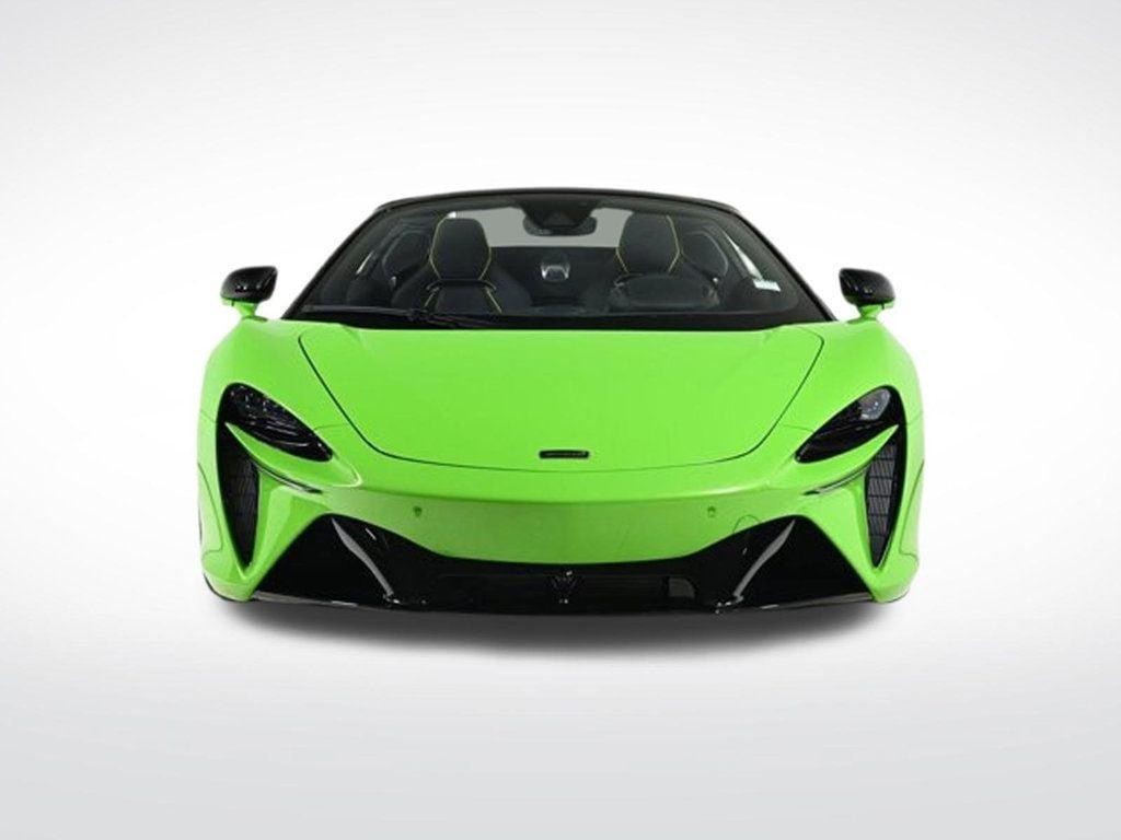 new 2025 McLaren Artura car, priced at $313,058