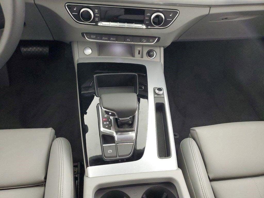 new 2025 Audi Q5 car, priced at $52,185