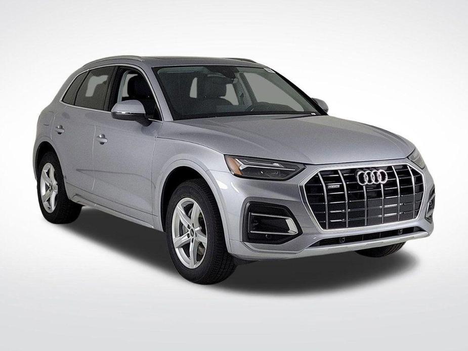 new 2025 Audi Q5 car, priced at $49,700