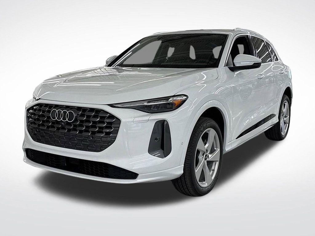 new 2025 Audi Q5 car, priced at $61,300