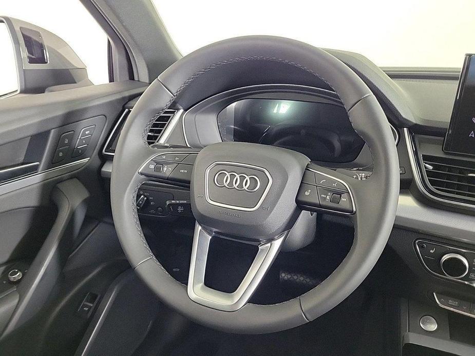 new 2025 Audi Q5 car, priced at $54,000