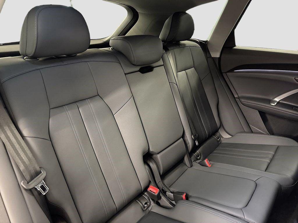 new 2025 Audi Q5 car, priced at $58,190