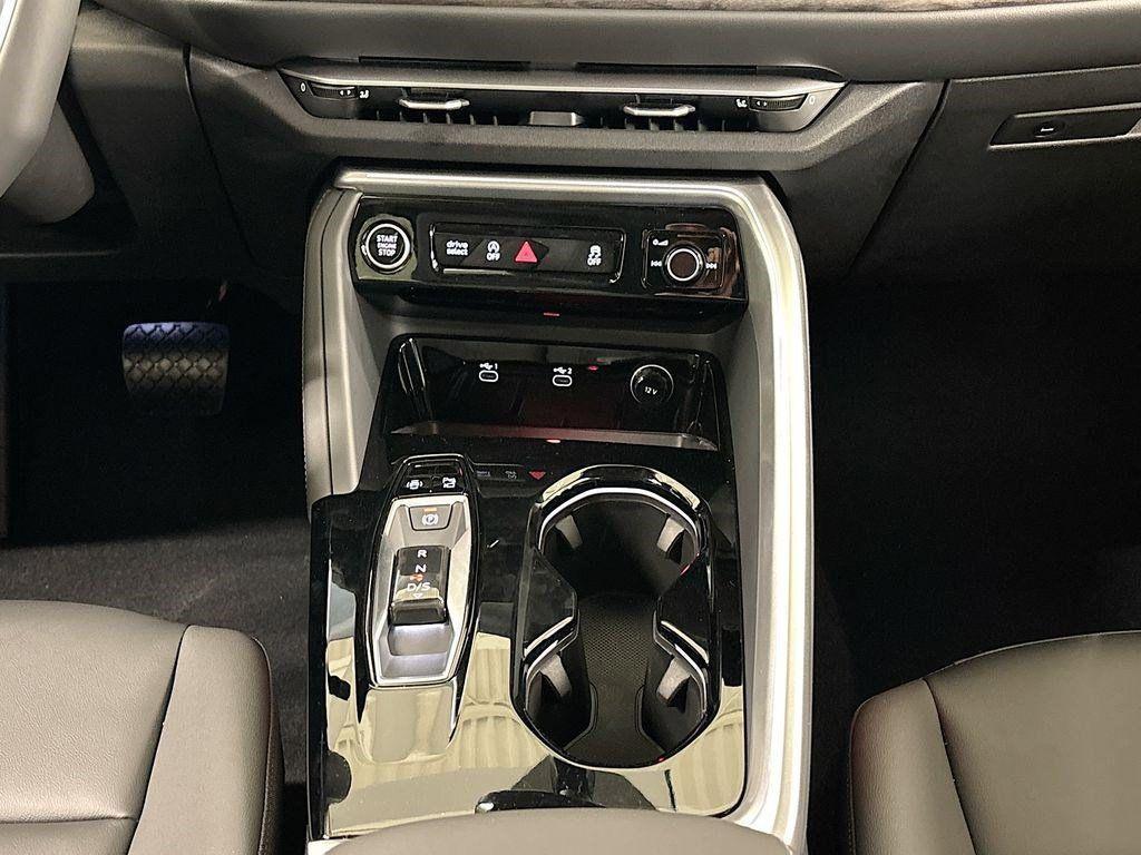 new 2025 Audi Q5 car, priced at $58,190