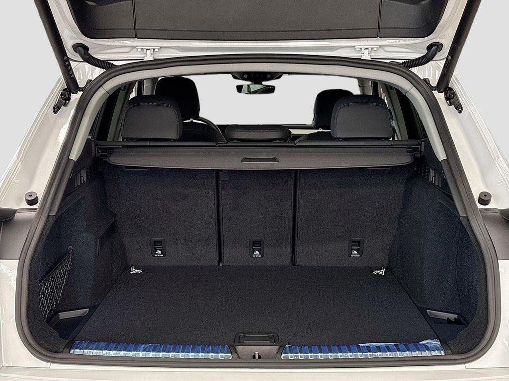 new 2025 Audi Q5 car, priced at $58,190