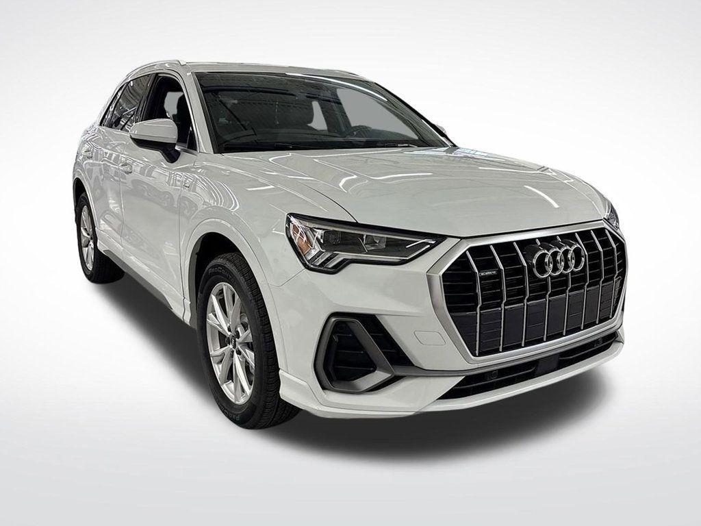 new 2025 Audi Q3 car, priced at $41,560