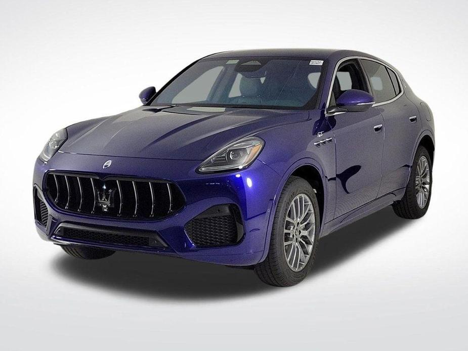 new 2024 Maserati Grecale car