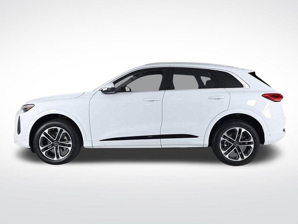 new 2025 Audi Q5 car, priced at $60,175