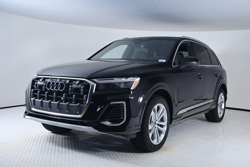 new 2026 Audi Q7 car, priced at $69,795