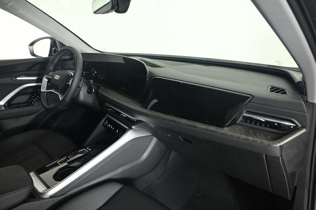 new 2025 Audi Q5 car, priced at $58,190
